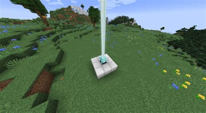 How do you make a beacon in minecraft