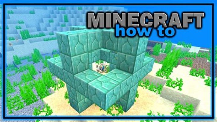 How do you make a conduit in minecraft